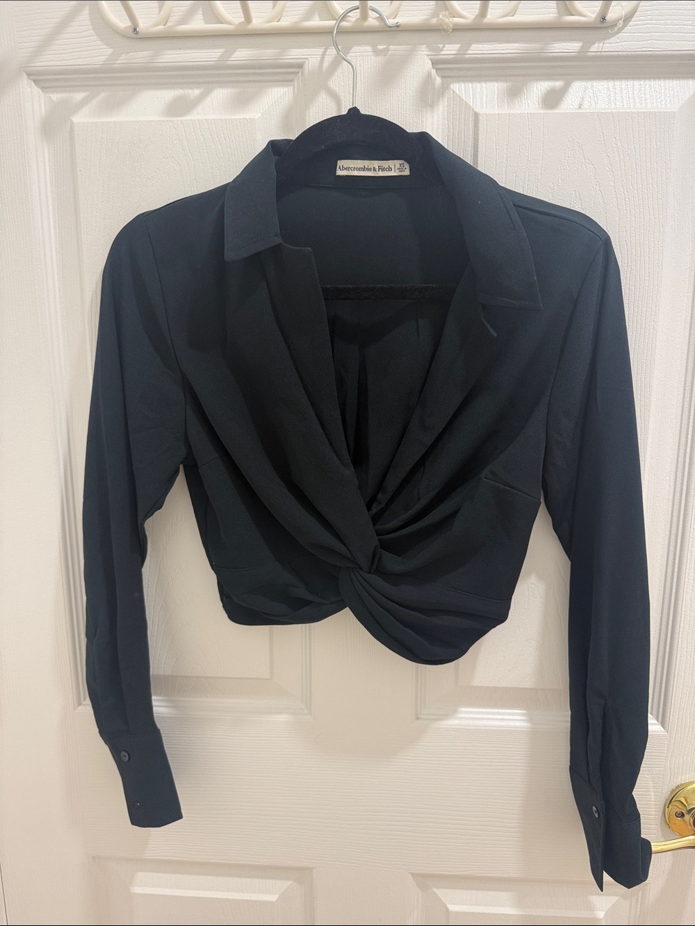 Abercrombie & Fitch Black Twist-Front Collared Button-Down Top